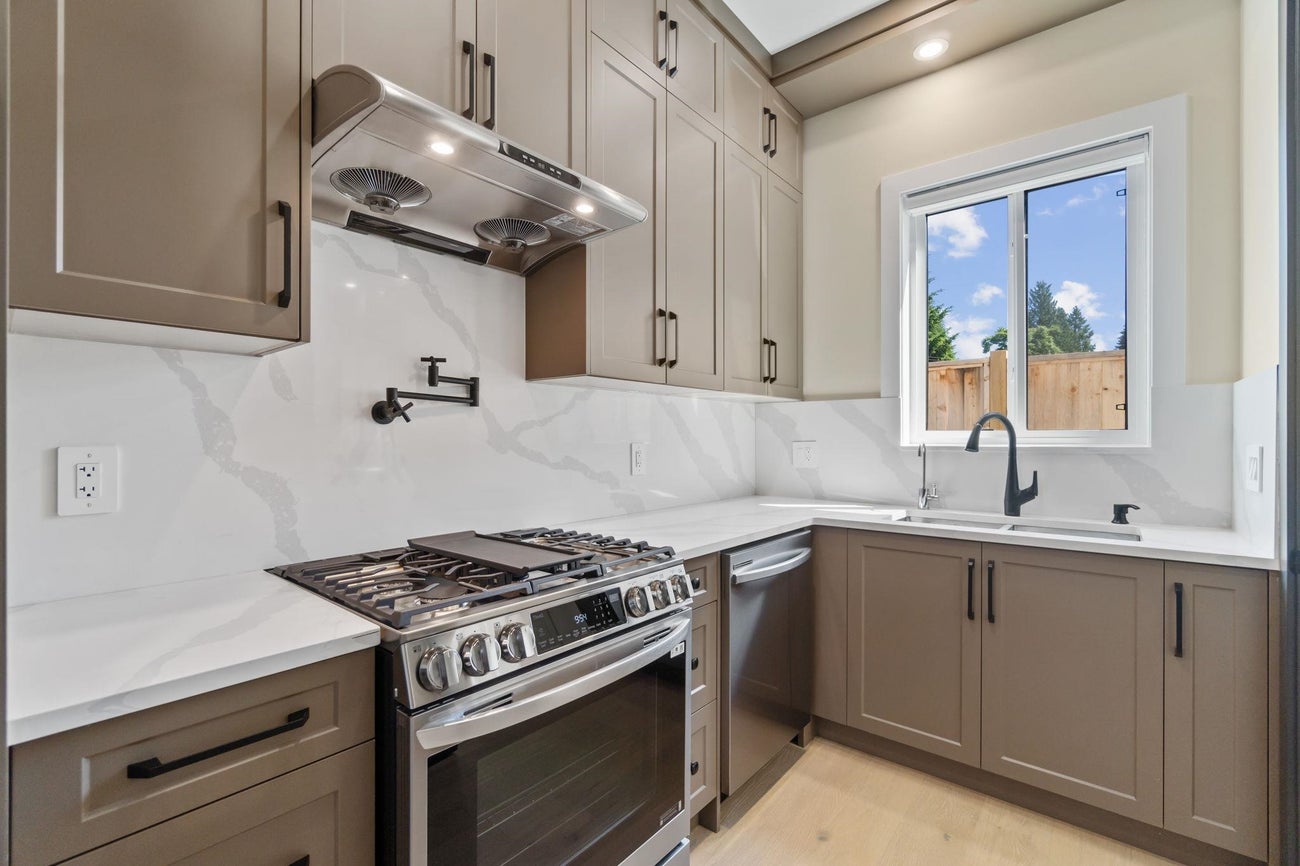 841 Rondeau Street - Harbour Place Single Family Residence for Sale, 7 Bedrooms (R3091784)# - 13