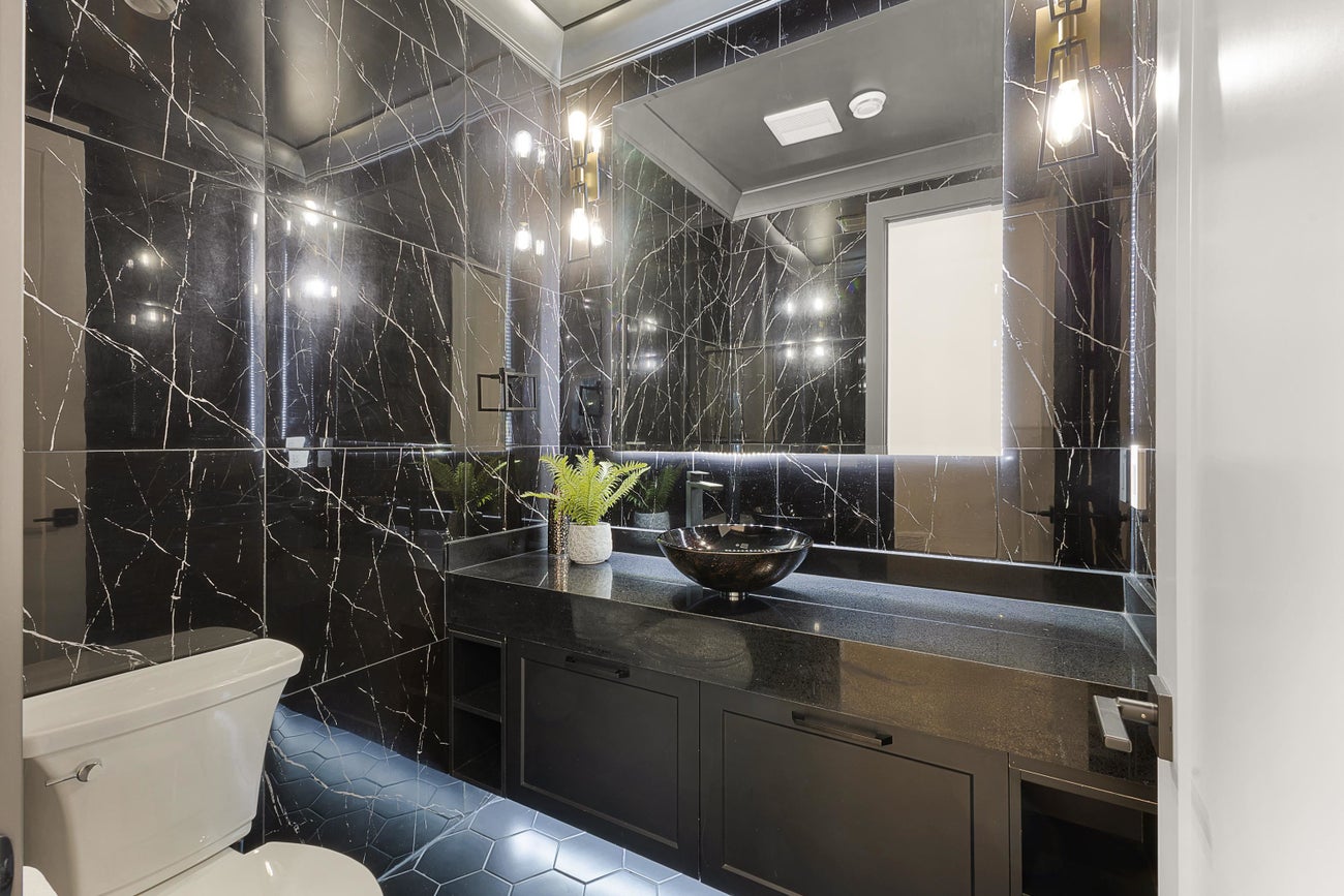 841 Rondeau Street - Harbour Place Single Family Residence for Sale, 7 Bedrooms (R3091784)# - 18