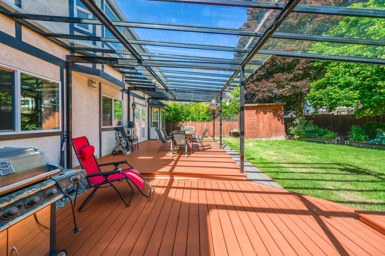 2507 Ashurst Avenue - Coquitlam East Single Family Residence for Sale, 7 Bedrooms (R3092373)# - 11 2507 Ashurst Avenue - Coquitlam East Single Family Residence for Sale, 7 Bedrooms (R3092373)# - 11