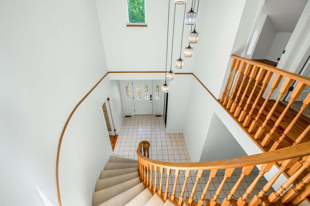 2507 Ashurst Avenue - Coquitlam East Single Family Residence for Sale, 7 Bedrooms (R3092373)# - 20 2507 Ashurst Avenue - Coquitlam East Single Family Residence for Sale, 7 Bedrooms (R3092373)# - 20