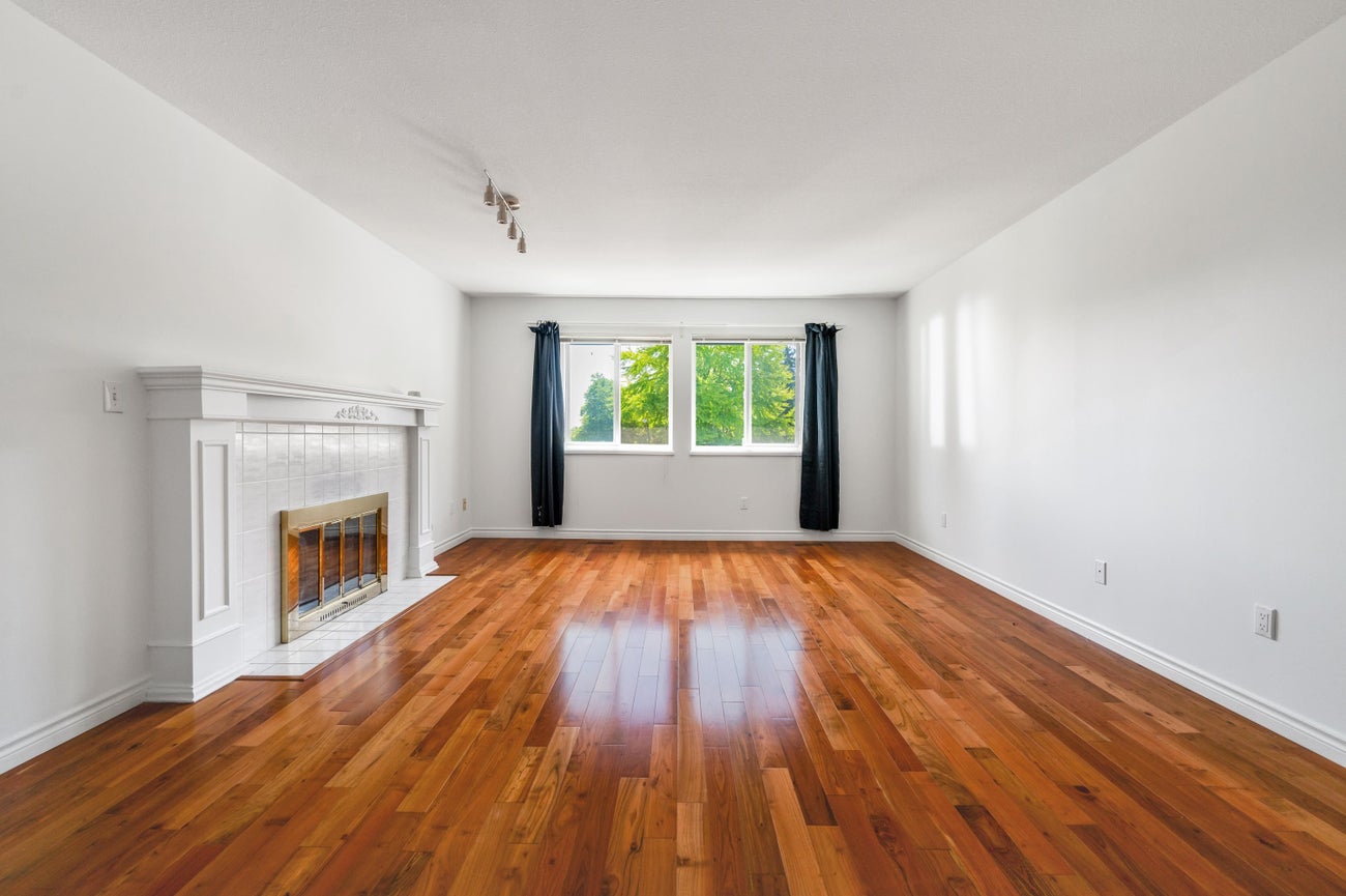 2507 Ashurst Avenue - Coquitlam East Single Family Residence for Sale, 7 Bedrooms (R3092373)# - 23 2507 Ashurst Avenue - Coquitlam East Single Family Residence for Sale, 7 Bedrooms (R3092373)# - 23