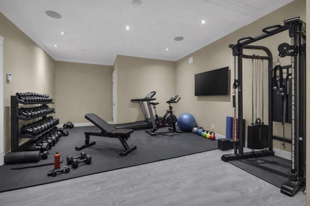 8168 Hunter Street - Government Road Single Family Residence for Sale, 7 Bedrooms (R3092426)# - 31