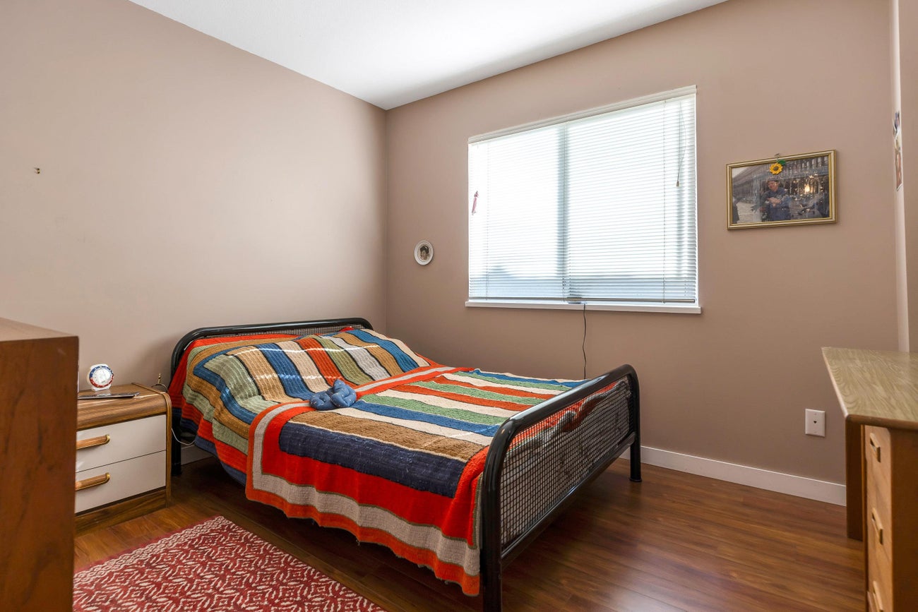 1859 Walnut Crescent - Central Coquitlam Single Family Residence for Sale, 5 Bedrooms (R3092772)# - 34