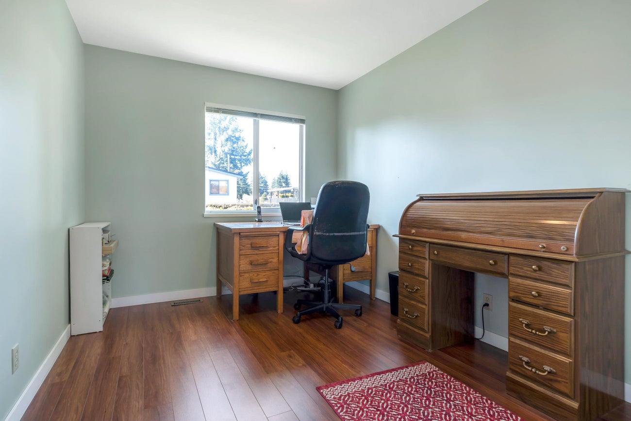 1859 Walnut Crescent - Central Coquitlam Single Family Residence for Sale, 5 Bedrooms (R3092772)# - 35