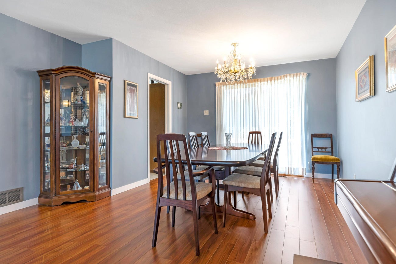 1859 Walnut Crescent - Central Coquitlam Single Family Residence for Sale, 5 Bedrooms (R3092772)# - 8