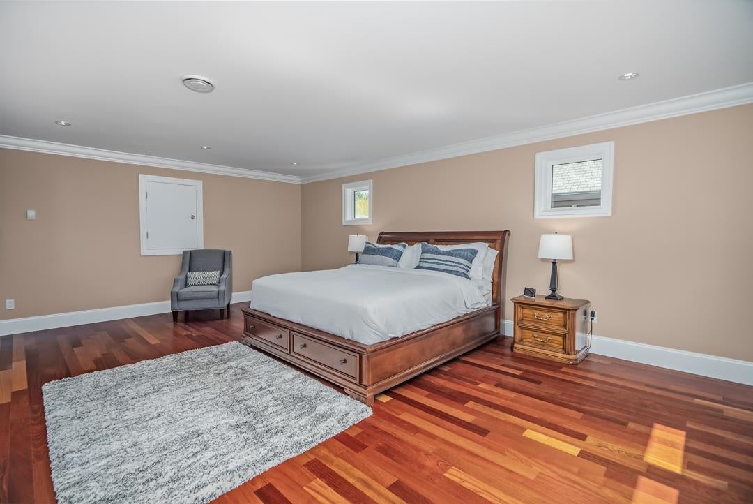 836 Sprice Avenue - Coquitlam West Single Family Residence for Sale, 7 Bedrooms (R3093090)# - 28