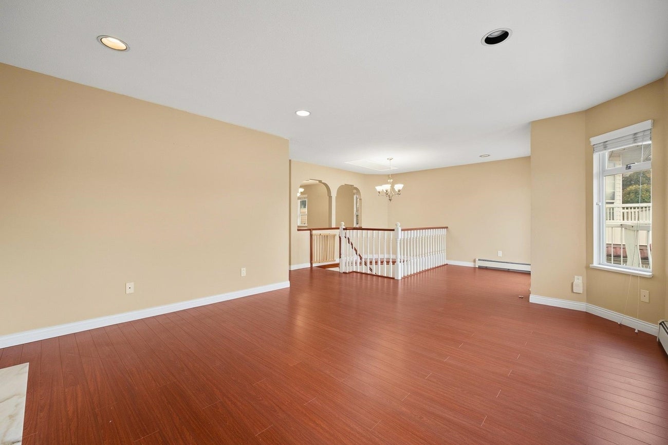 4338 Pandora Street - Vancouver Heights Single Family Residence for Sale, 4 Bedrooms (R3093096)# - 10