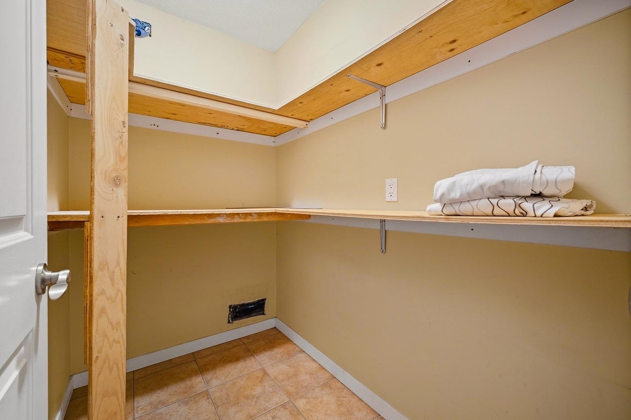 4338 Pandora Street - Vancouver Heights Single Family Residence for Sale, 4 Bedrooms (R3093096)# - 34