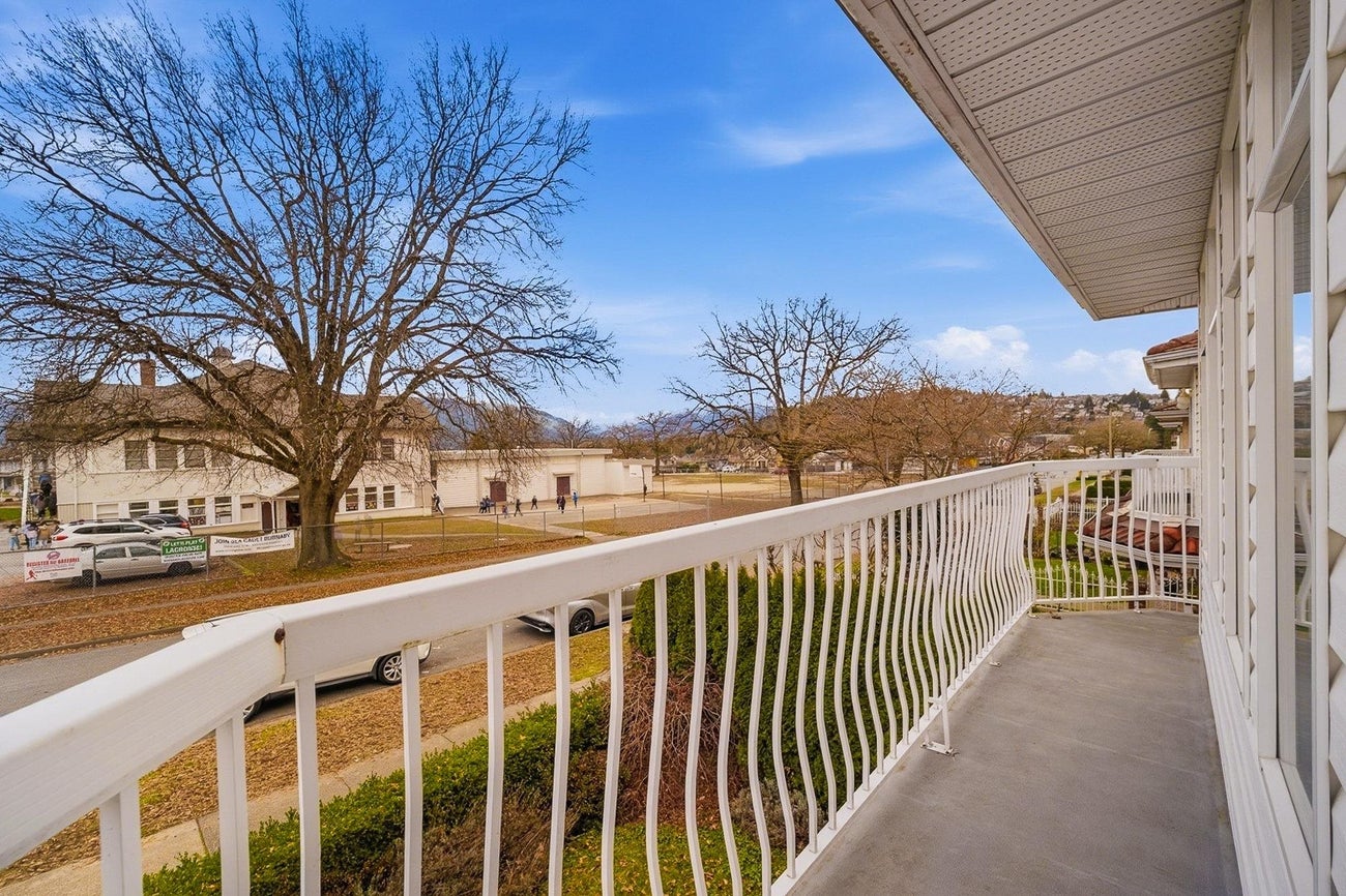 4338 Pandora Street - Vancouver Heights Single Family Residence for Sale, 4 Bedrooms (R3093096)# - 8