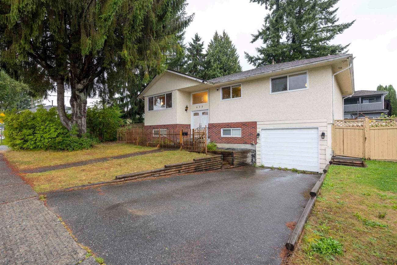 675 Duncan Avenue - Sperling-Duthie single-family-residence for Sale, 5 Bedrooms (R3093131)# - 25