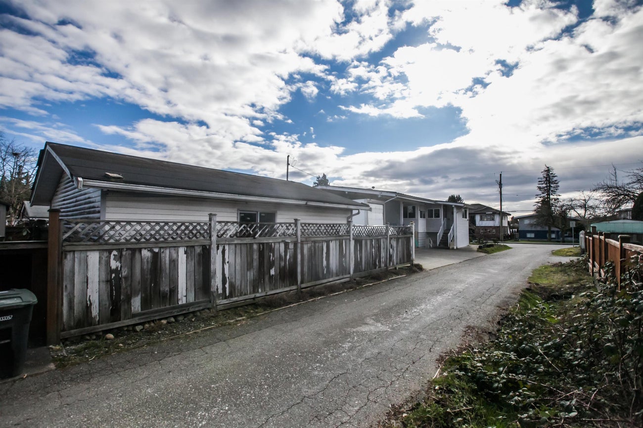 7017 Kitchener Street - Sperling-Duthie Single Family Residence for Sale, 10 Bedrooms (R3093635)# - 4