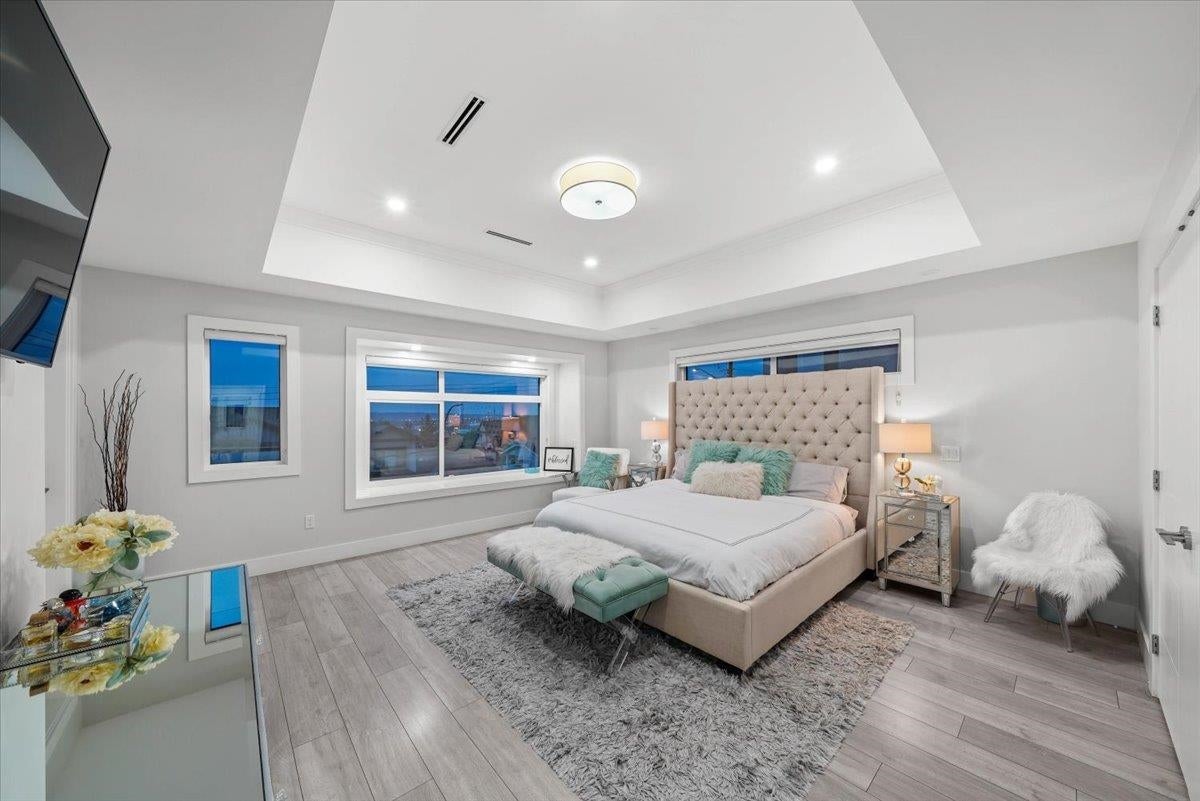 1041 Stewart Avenue - Maillardville Single Family Residence for Sale, 9 Bedrooms (R3093723)# - 15