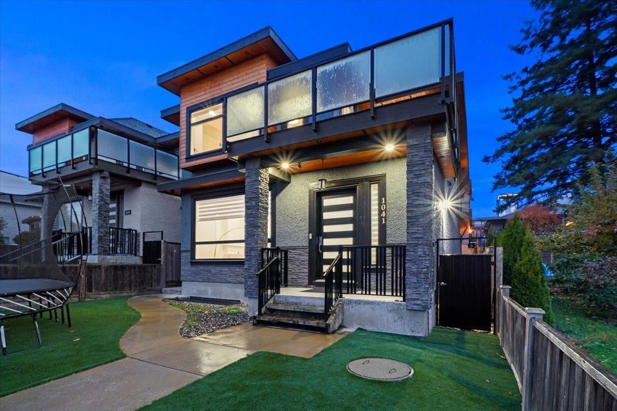 1041 Stewart Avenue - Maillardville Single Family Residence for Sale, 9 Bedrooms (R3093723)# - 1