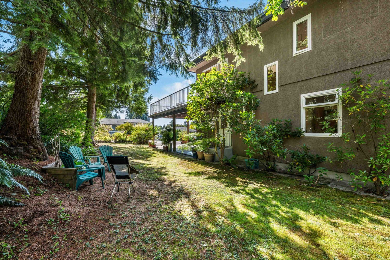 935 Stardale Avenue - Coquitlam West Single Family Residence for Sale, 4 Bedrooms (R3093884)# - 29