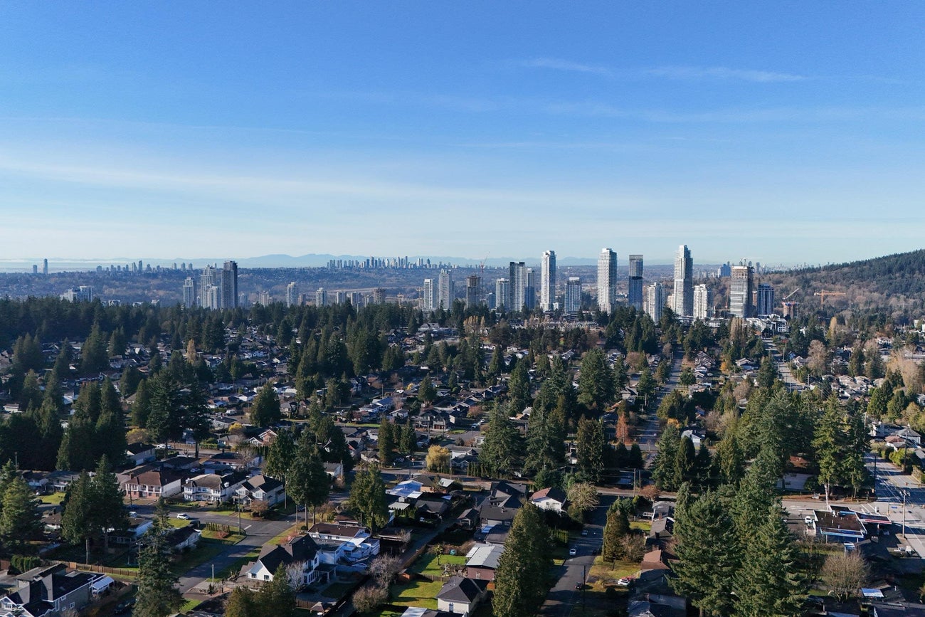 740 Porter Street - Central Coquitlam Single Family Residence for Sale, 3 Bedrooms (R3094040)# - 11