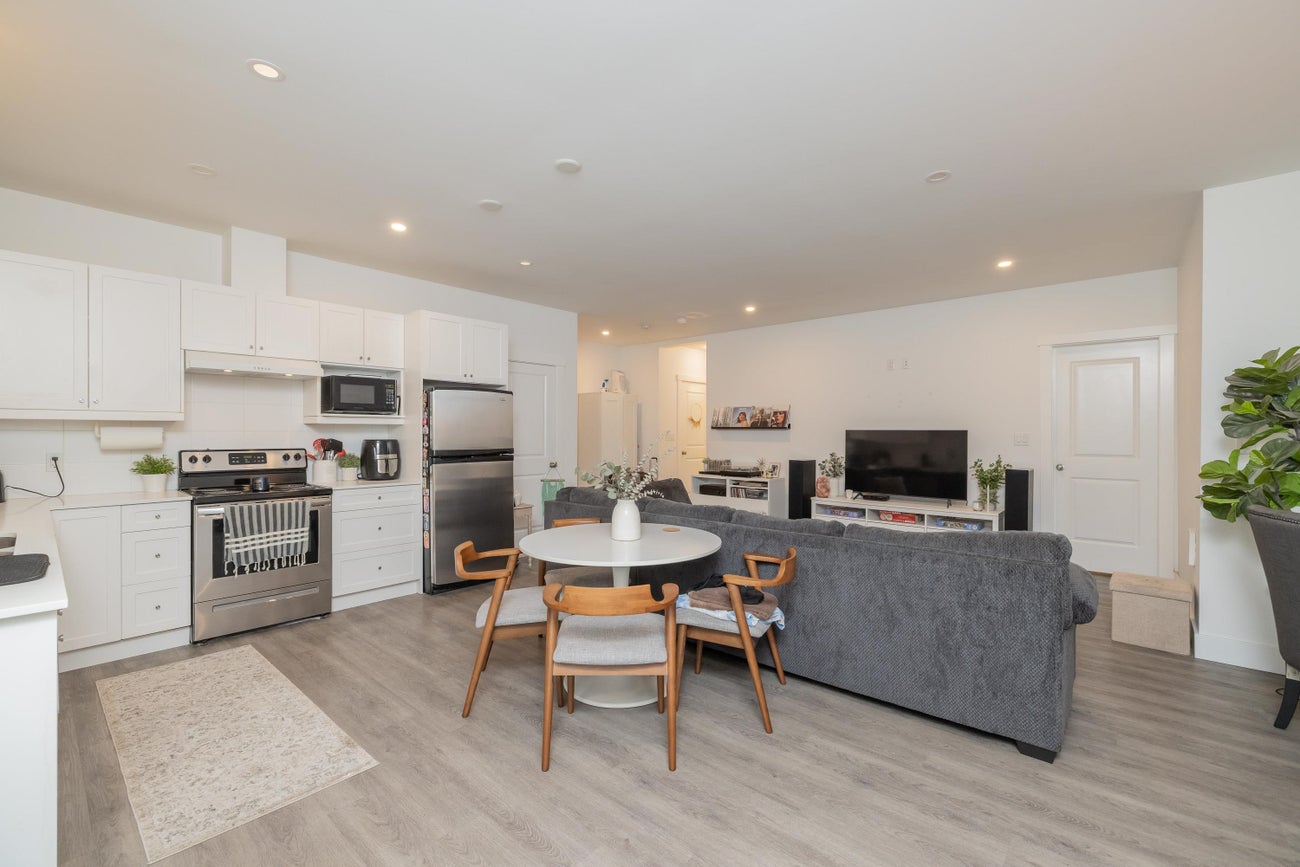 7139 Paulus Crescent - Montecito Single Family Residence for Sale, 7 Bedrooms (R3094101)# - 22