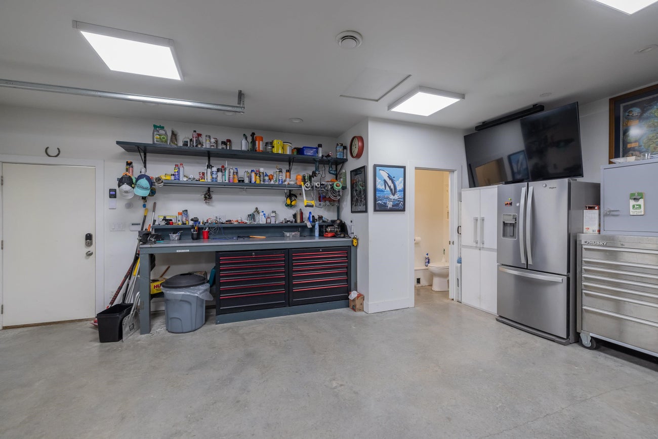 7139 Paulus Crescent - Montecito Single Family Residence for Sale, 7 Bedrooms (R3094101)# - 29