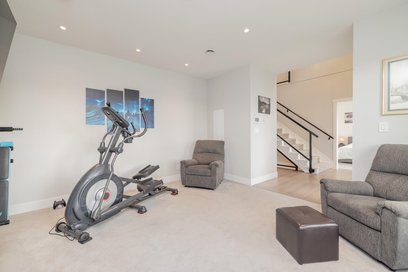 7139 Paulus Crescent - Montecito Single Family Residence for Sale, 7 Bedrooms (R3094101)# - 7