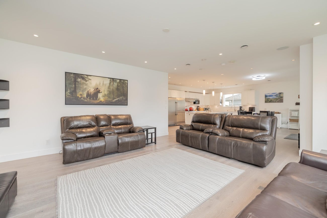 7139 Paulus Crescent - Montecito Single Family Residence for Sale, 7 Bedrooms (R3094101)# - 8