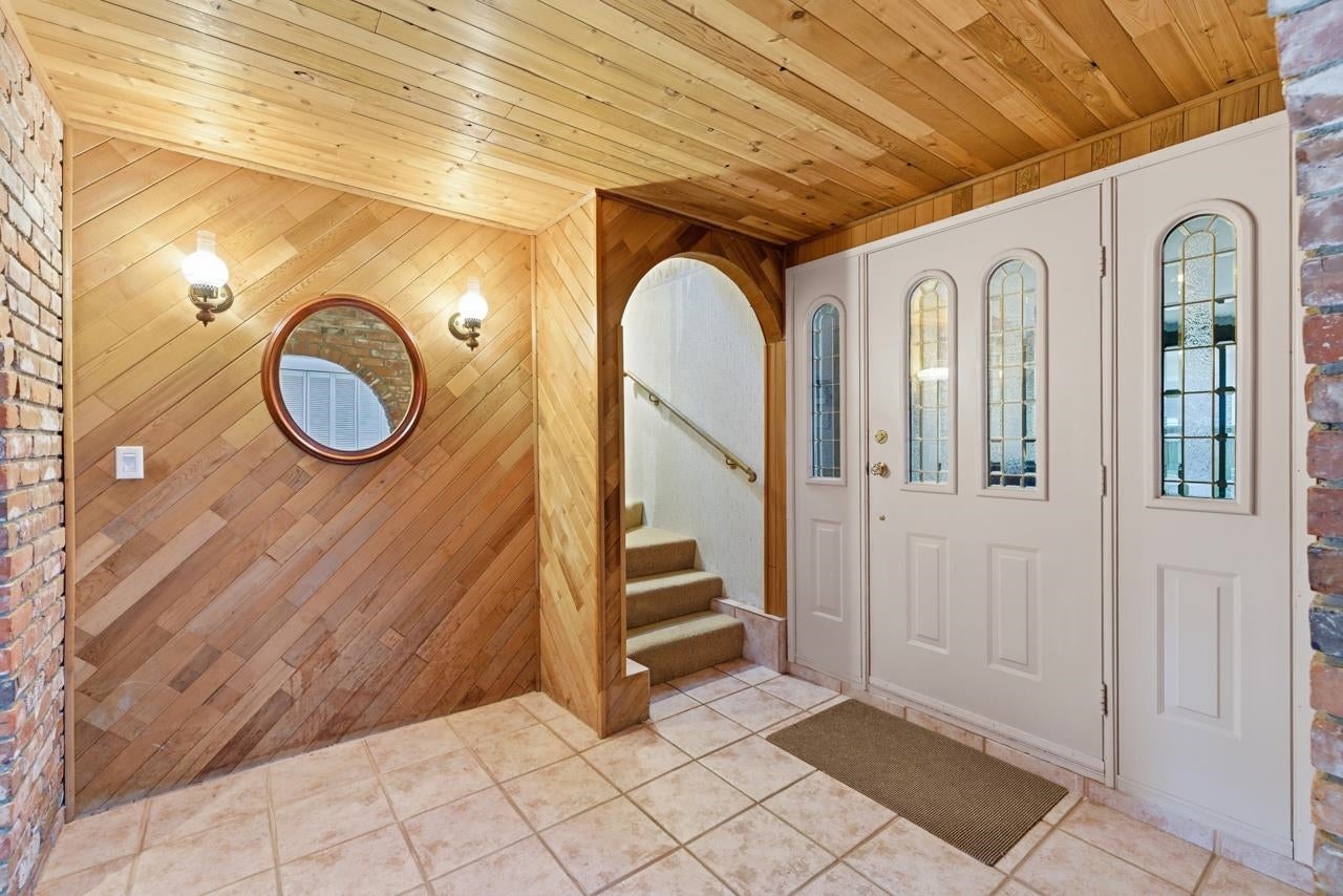 697 Folsom Street - Central Coquitlam Single Family Residence for Sale, 4 Bedrooms (R3094210)# - 18