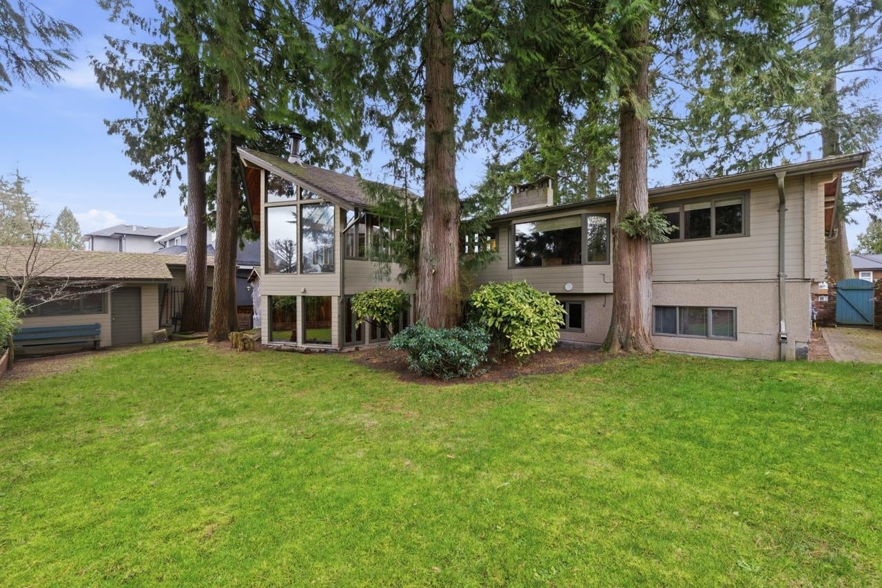 697 Folsom Street - Central Coquitlam Single Family Residence for Sale, 4 Bedrooms (R3094210)# - 30