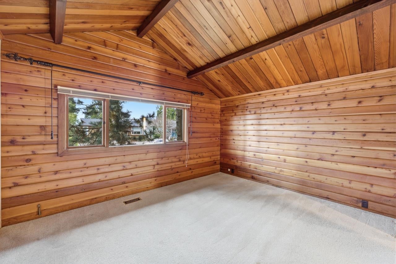 697 Folsom Street - Central Coquitlam Single Family Residence for Sale, 4 Bedrooms (R3094210)# - 37