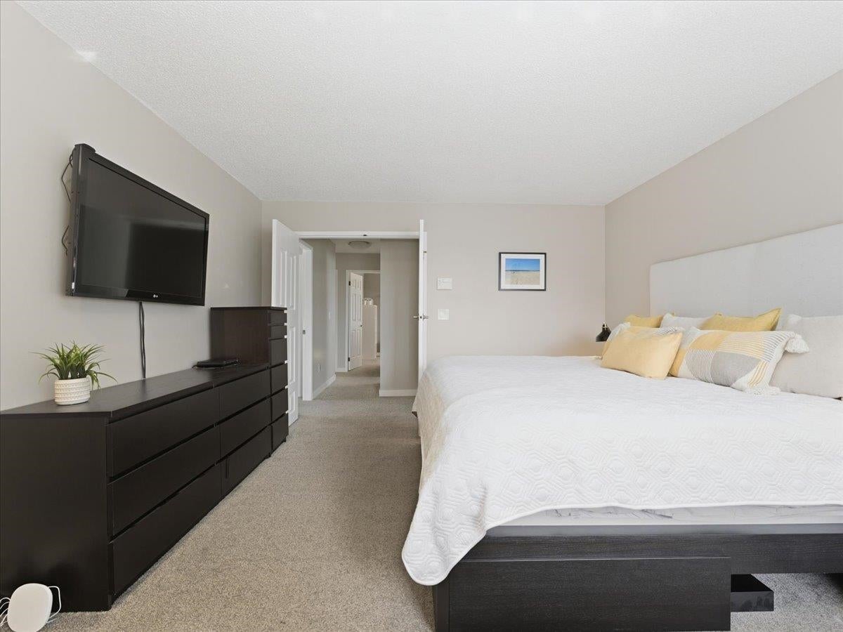 385 Hickey Drive - Coquitlam East Single Family Residence for Sale, 5 Bedrooms (R3094640)# - 20