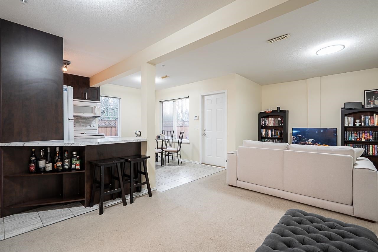 328 - 3000 Riverbend Drive - Coquitlam East Single Family Residence for Sale, 5 Bedrooms (R3094694)# - 18