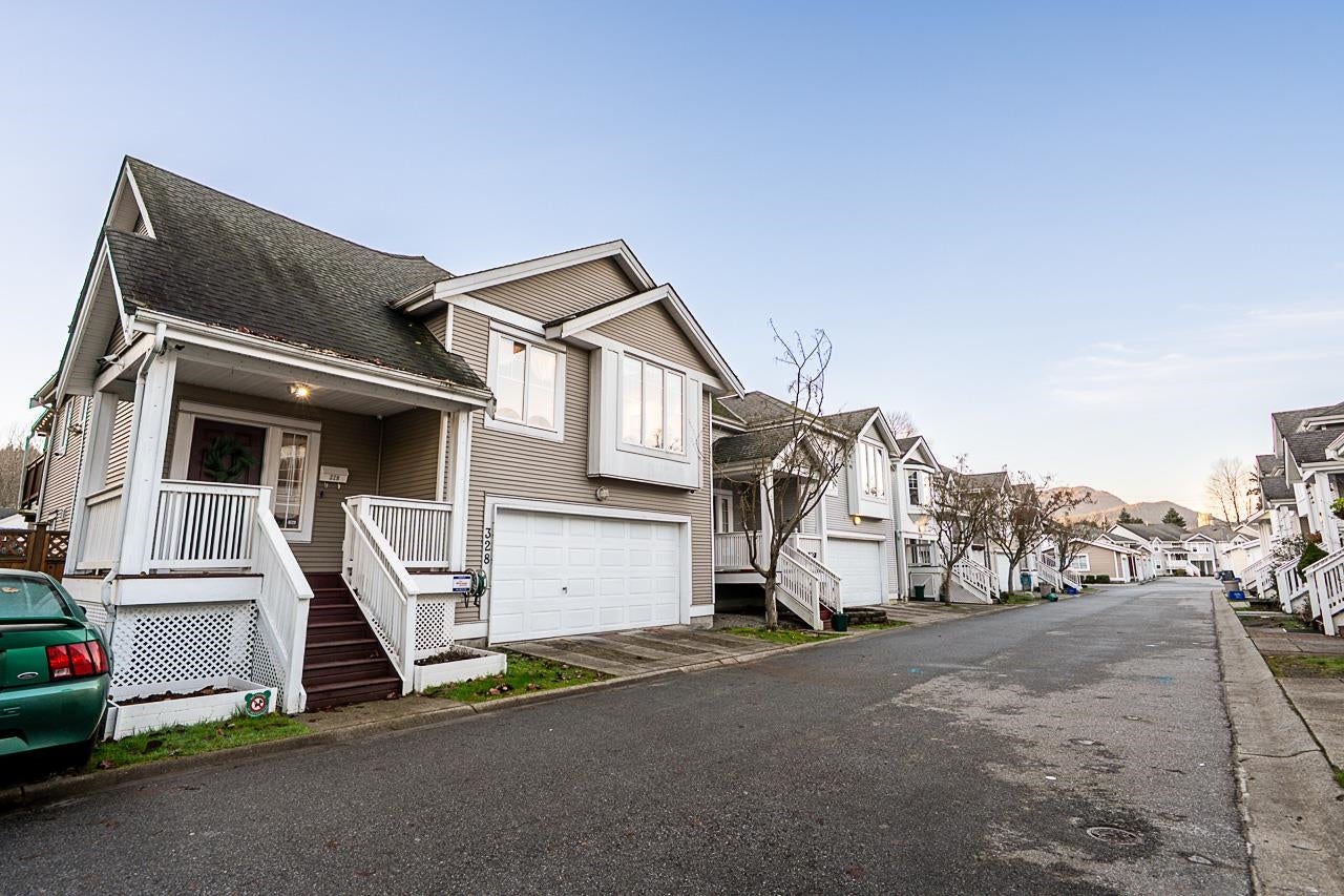 328 - 3000 Riverbend Drive - Coquitlam East Single Family Residence for Sale, 5 Bedrooms (R3094694)# - 27