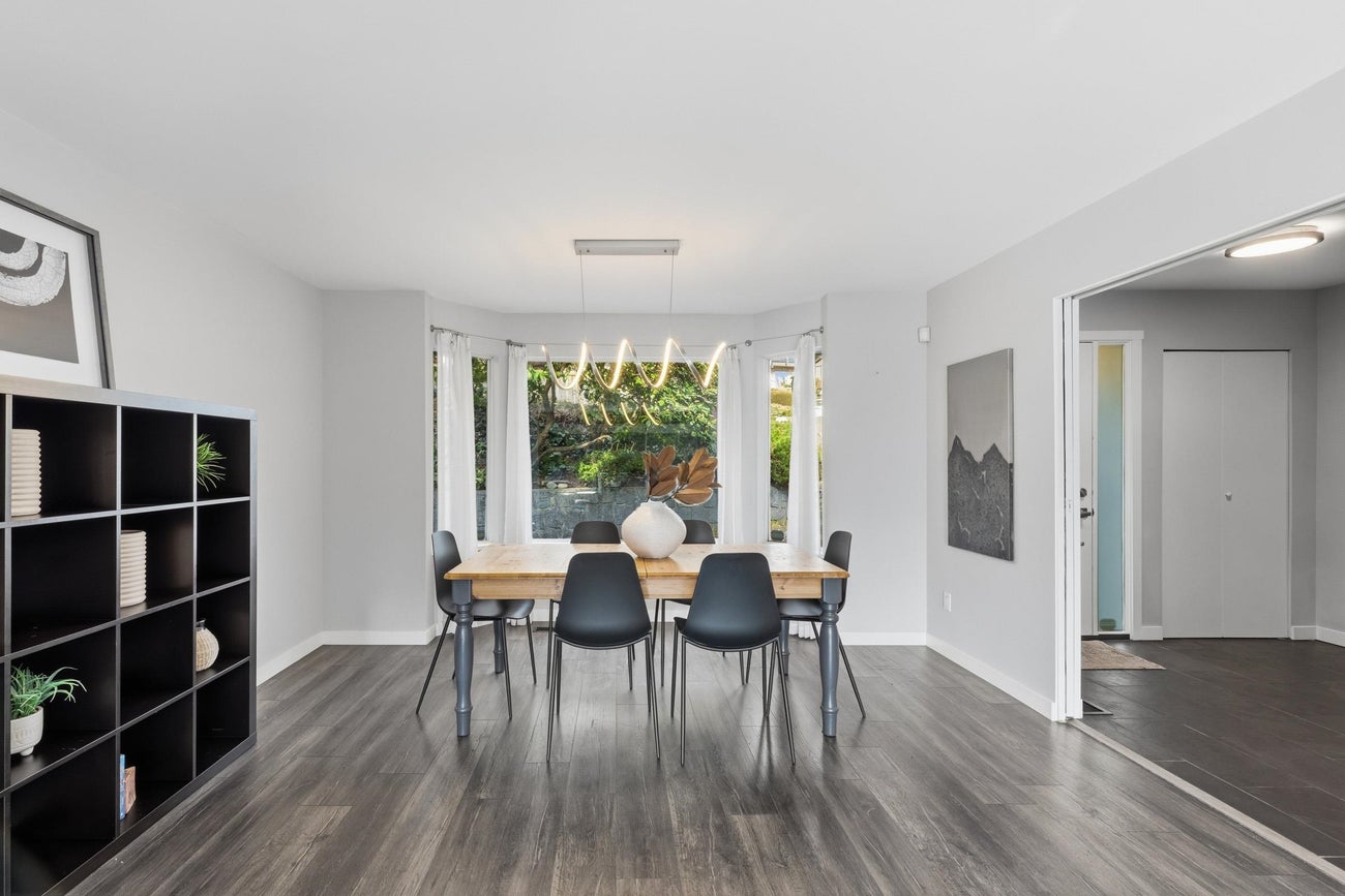 363 Dartmoor Drive - Coquitlam East Single Family Residence for Sale, 5 Bedrooms (R3094915)# - 7