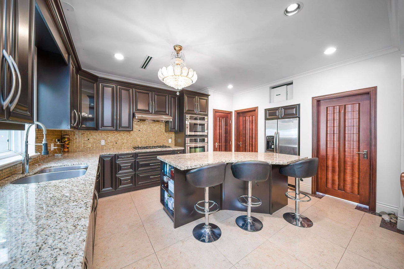 7353 Union Street - Simon Fraser Univer. Single Family Residence for Sale, 5 Bedrooms (R3095229)# - 10