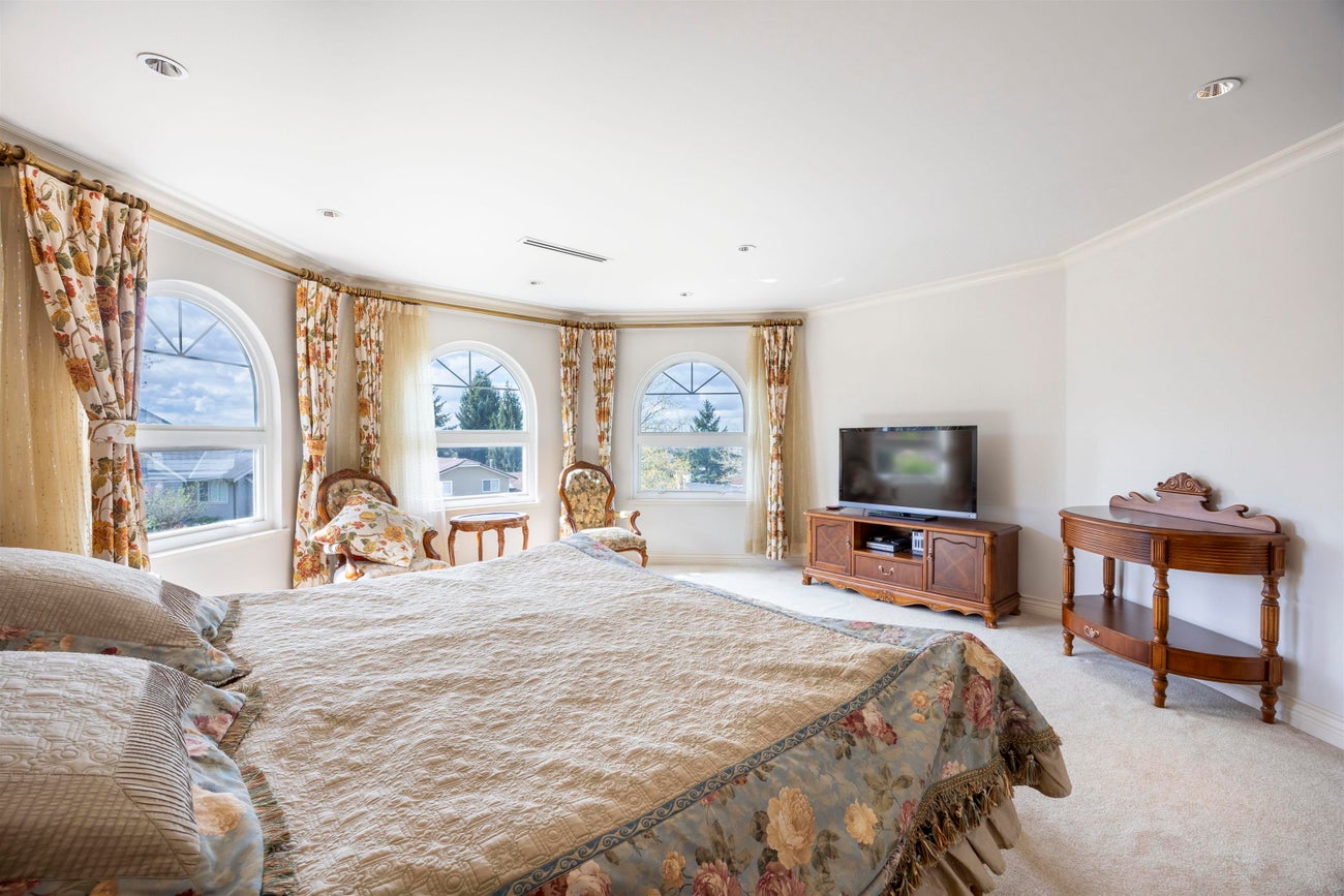 7353 Union Street - Simon Fraser Univer. single-family-residence for Sale, 5 Bedrooms (R3095229)# - 15