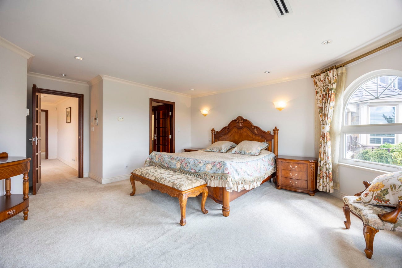 7353 Union Street - Simon Fraser Univer. single-family-residence for Sale, 5 Bedrooms (R3095229)# - 17