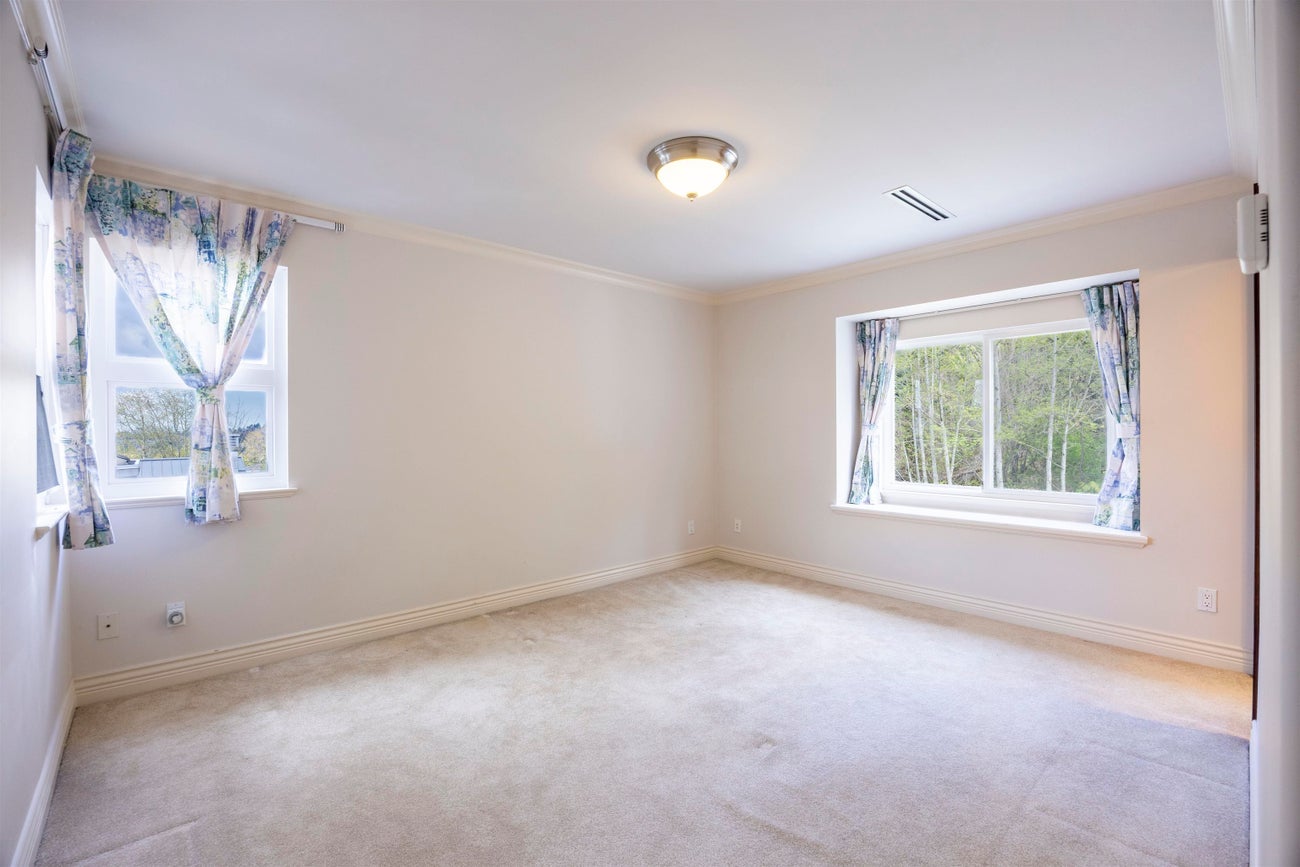 7353 Union Street - Simon Fraser Univer. single-family-residence for Sale, 5 Bedrooms (R3095229)# - 19