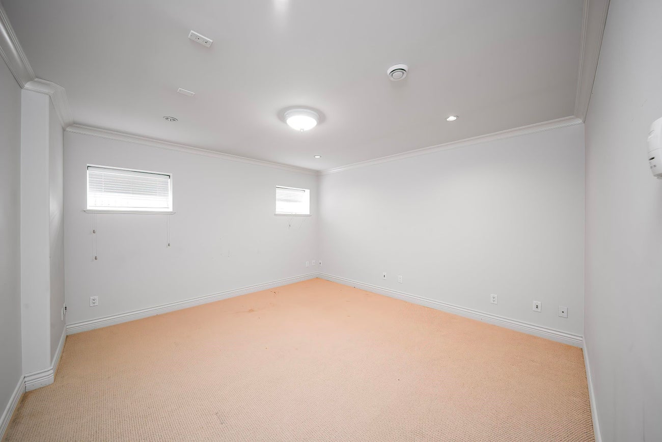 7353 Union Street - Simon Fraser Univer. Single Family Residence for Sale, 5 Bedrooms (R3095229)# - 24