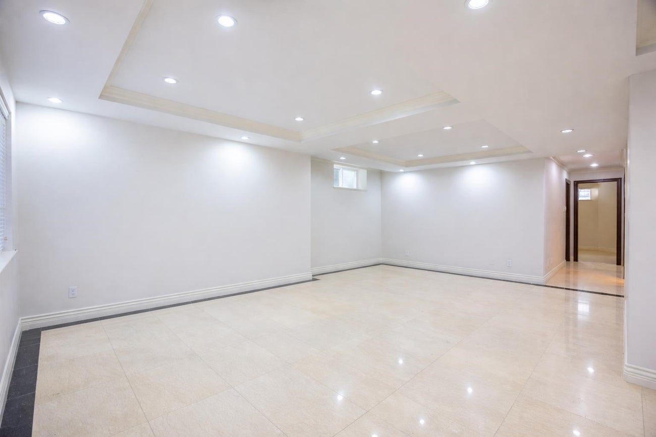 7353 Union Street - Simon Fraser Univer. single-family-residence for Sale, 5 Bedrooms (R3095229)# - 26