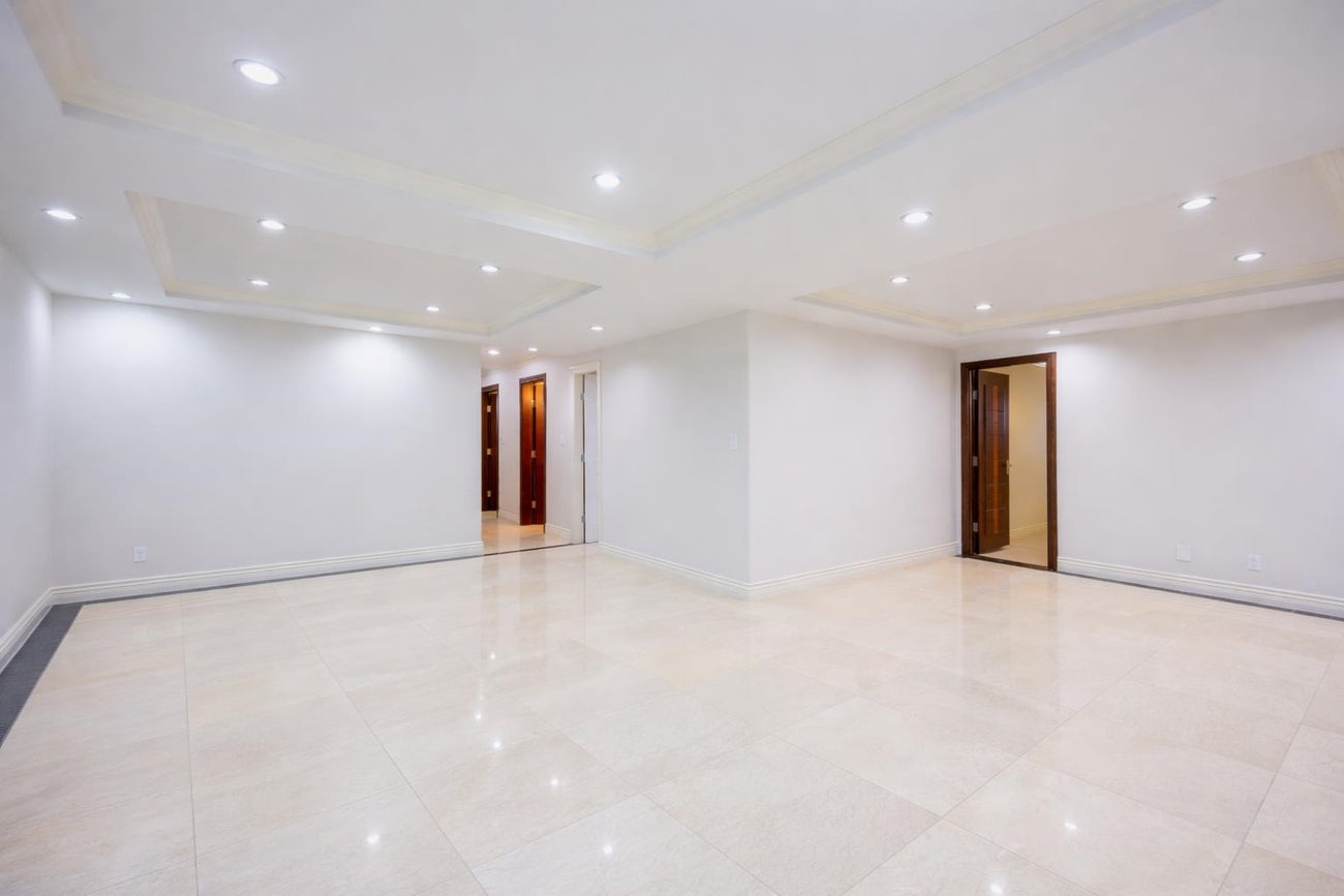 7353 Union Street - Simon Fraser Univer. single-family-residence for Sale, 5 Bedrooms (R3095229)# - 27