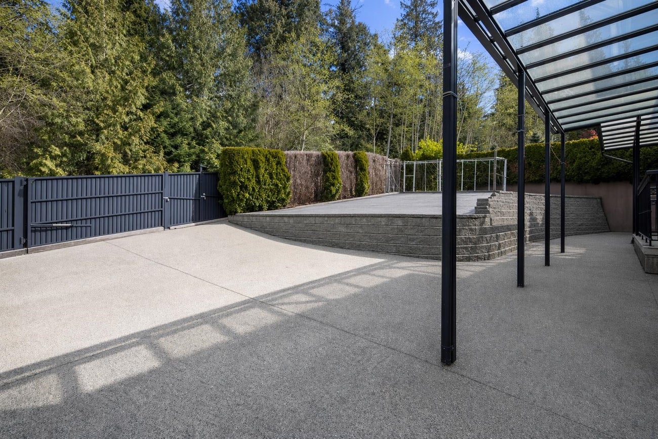 7353 Union Street - Simon Fraser Univer. single-family-residence for Sale, 5 Bedrooms (R3095229)# - 32