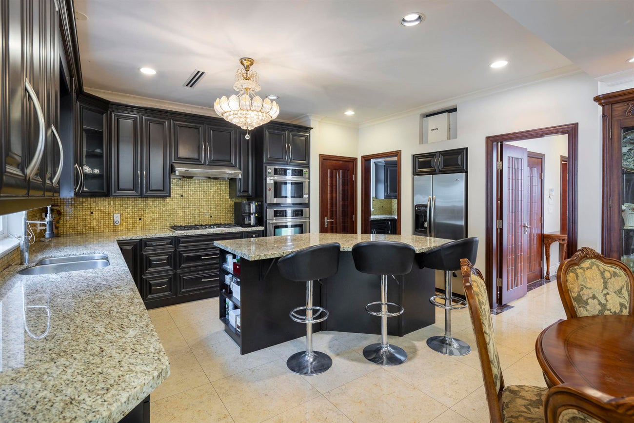 7353 Union Street - Simon Fraser Univer. single-family-residence for Sale, 5 Bedrooms (R3095229)# - 8