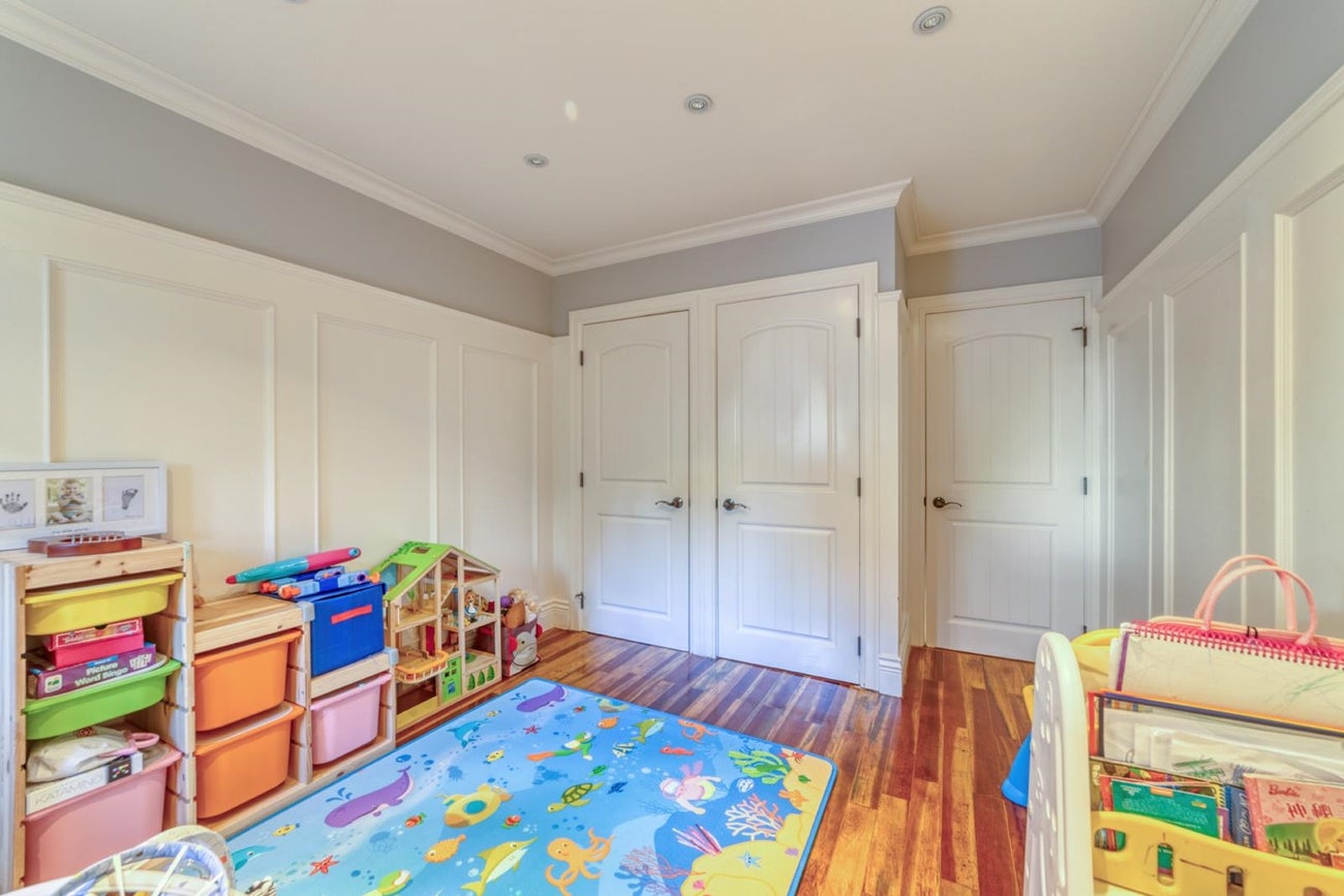 990 Kinsac Street - Coquitlam West Single Family Residence for Sale, 5 Bedrooms (R3095340)# - 19