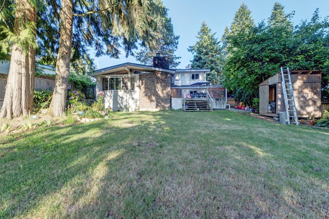 990 Kinsac Street - Coquitlam West Single Family Residence for Sale, 5 Bedrooms (R3095340)# - 37