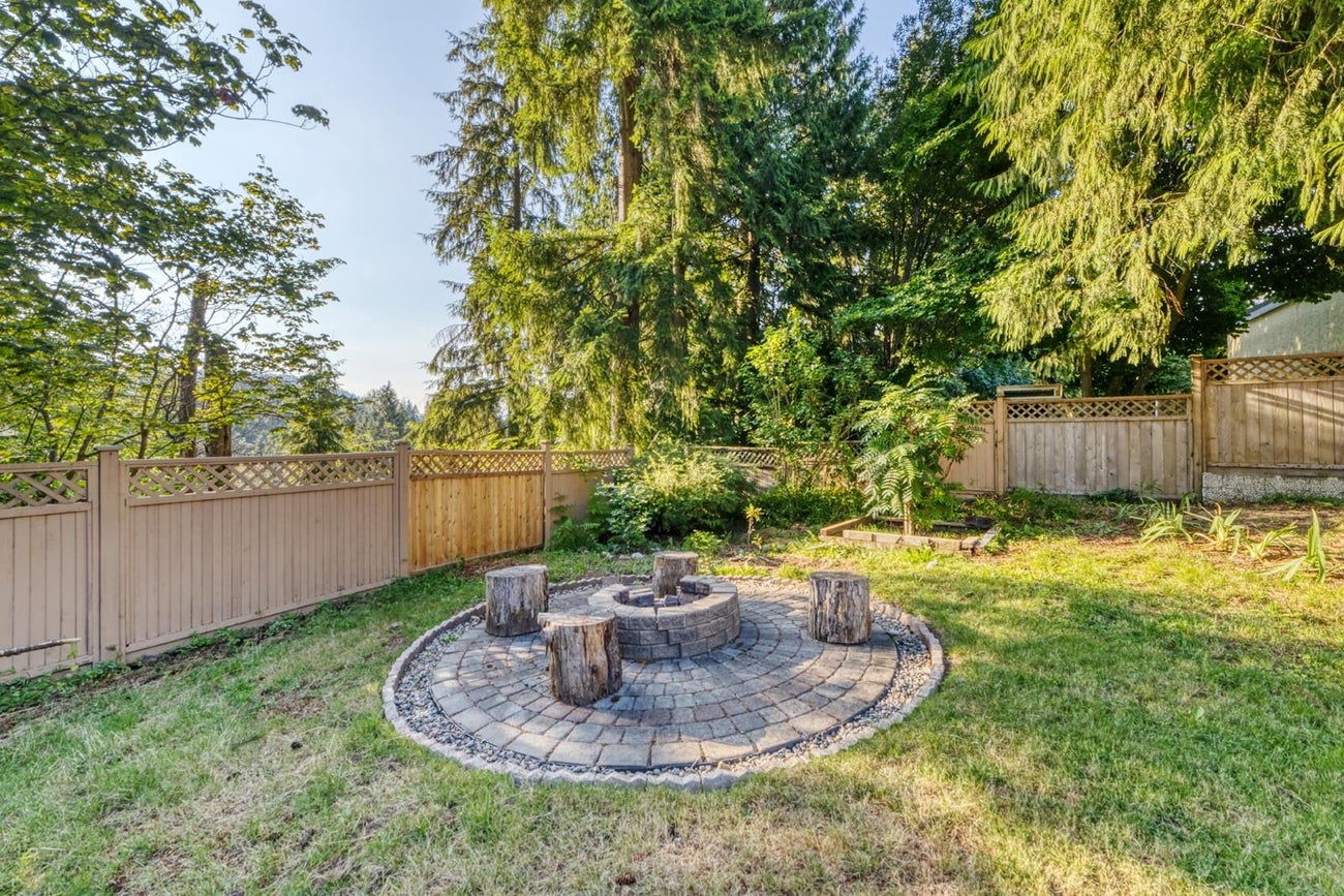 990 Kinsac Street - Coquitlam West Single Family Residence for Sale, 5 Bedrooms (R3095340)# - 38