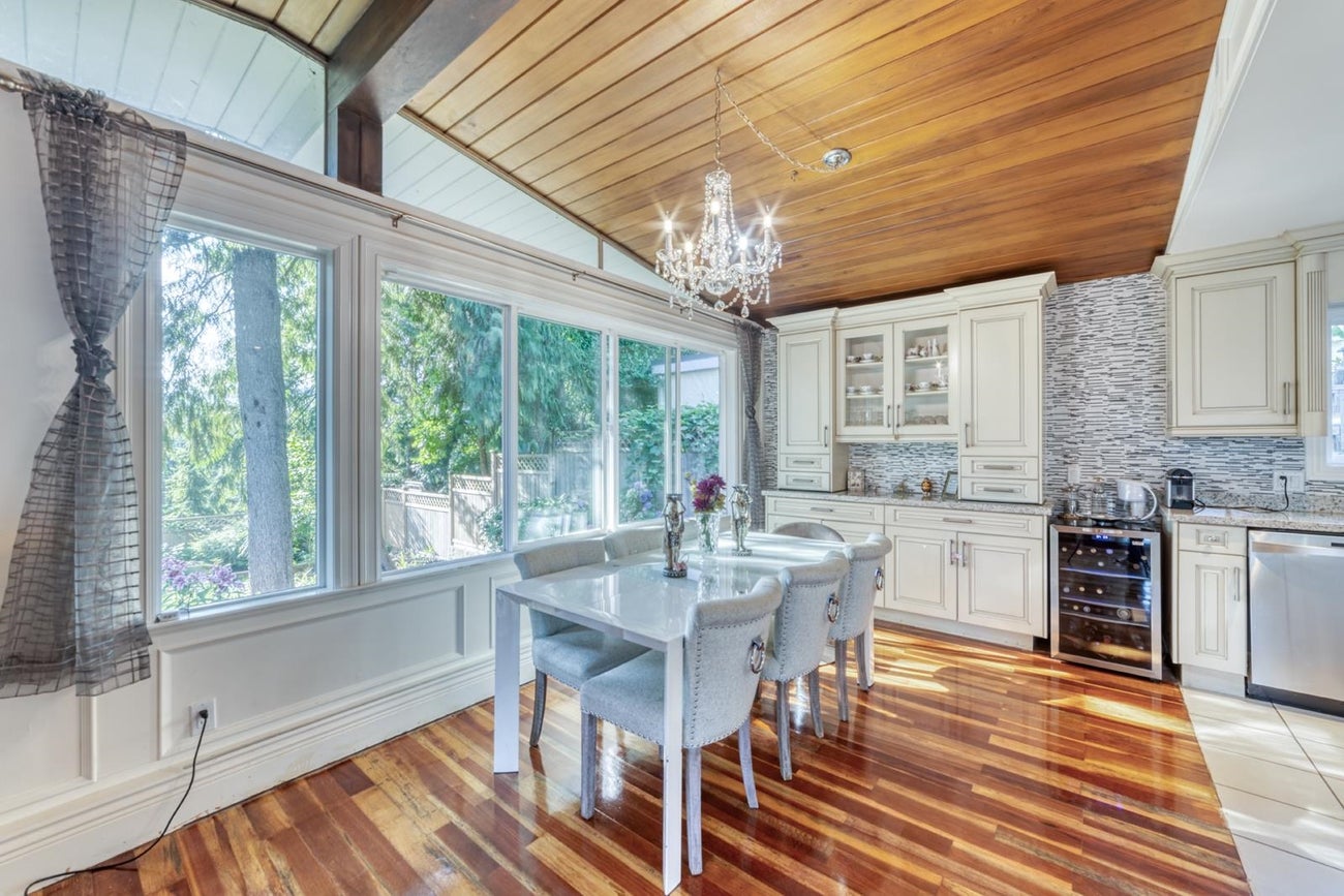 990 Kinsac Street - Coquitlam West Single Family Residence for Sale, 5 Bedrooms (R3095340)# - 5