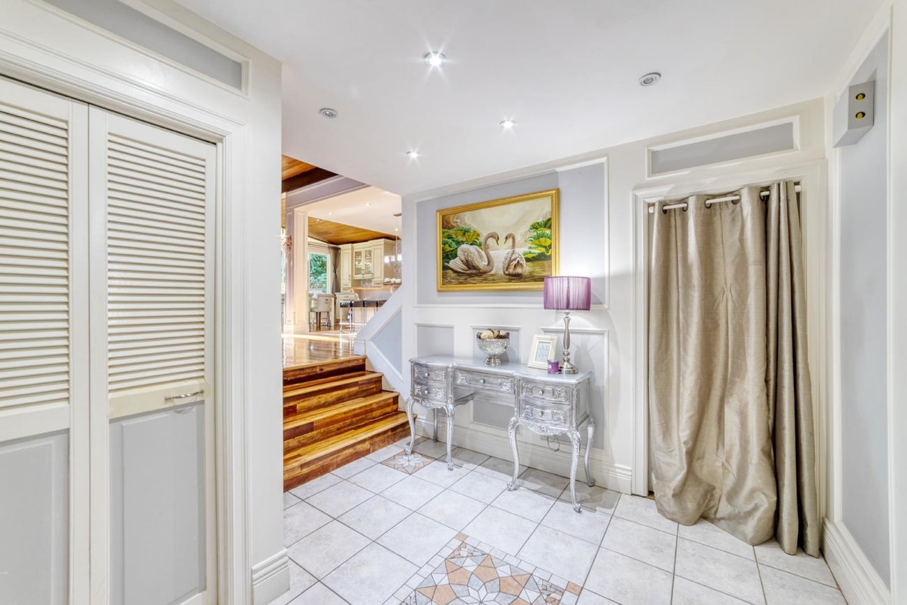 990 Kinsac Street - Coquitlam West Single Family Residence for Sale, 5 Bedrooms (R3095340)# - 9