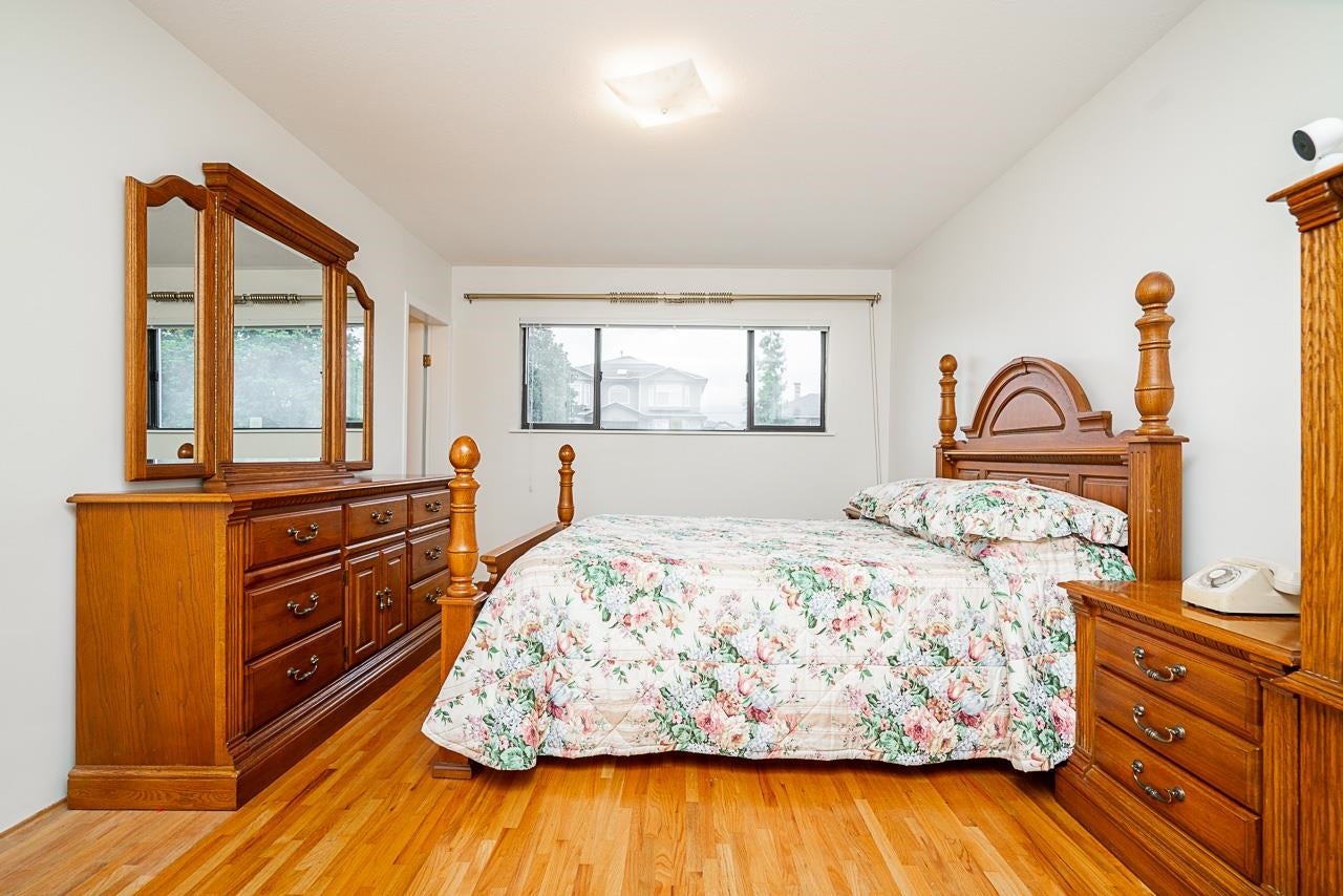 6546 Dunnedin Street - Sperling-Duthie Single Family Residence for Sale, 3 Bedrooms (R3095585)# - 27