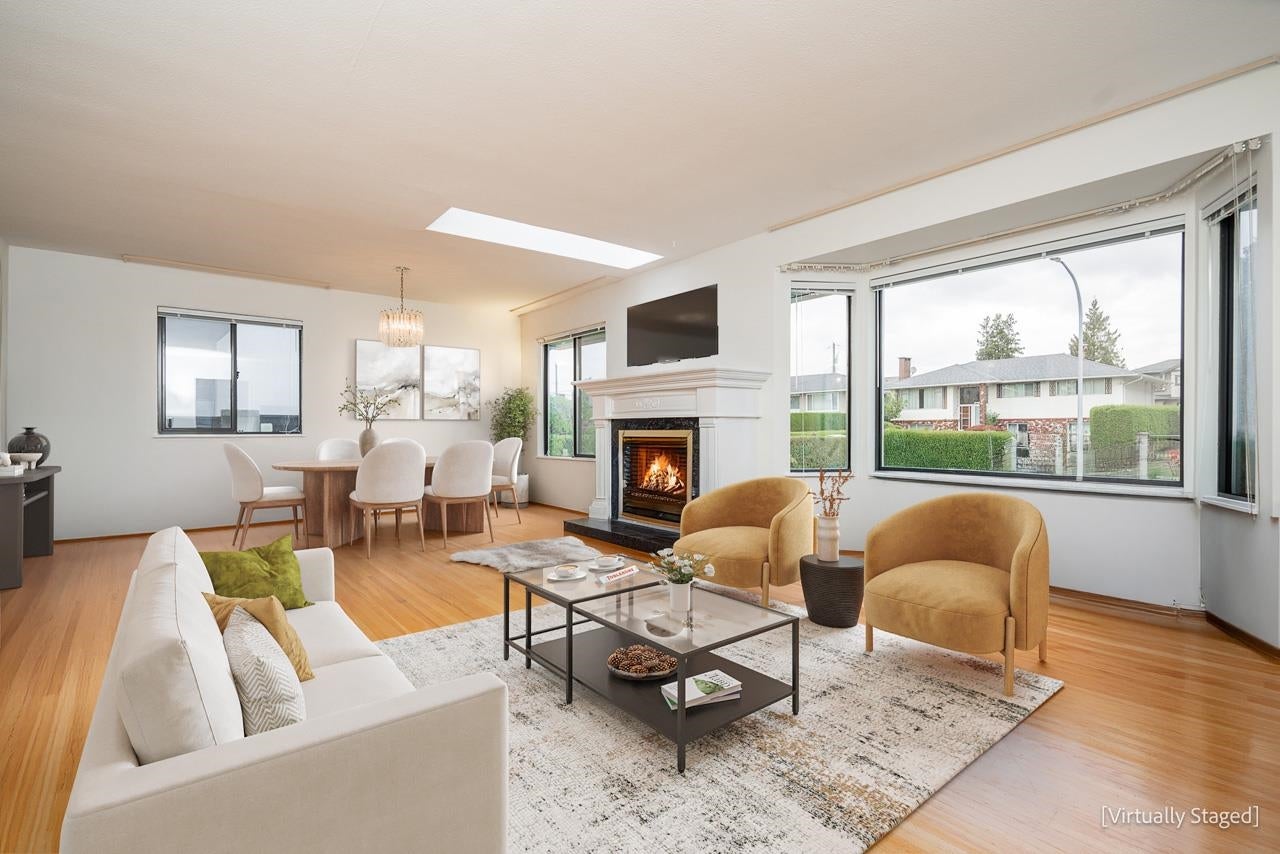 6546 Dunnedin Street - Sperling-Duthie Single Family Residence for Sale, 3 Bedrooms (R3095585)# - 6