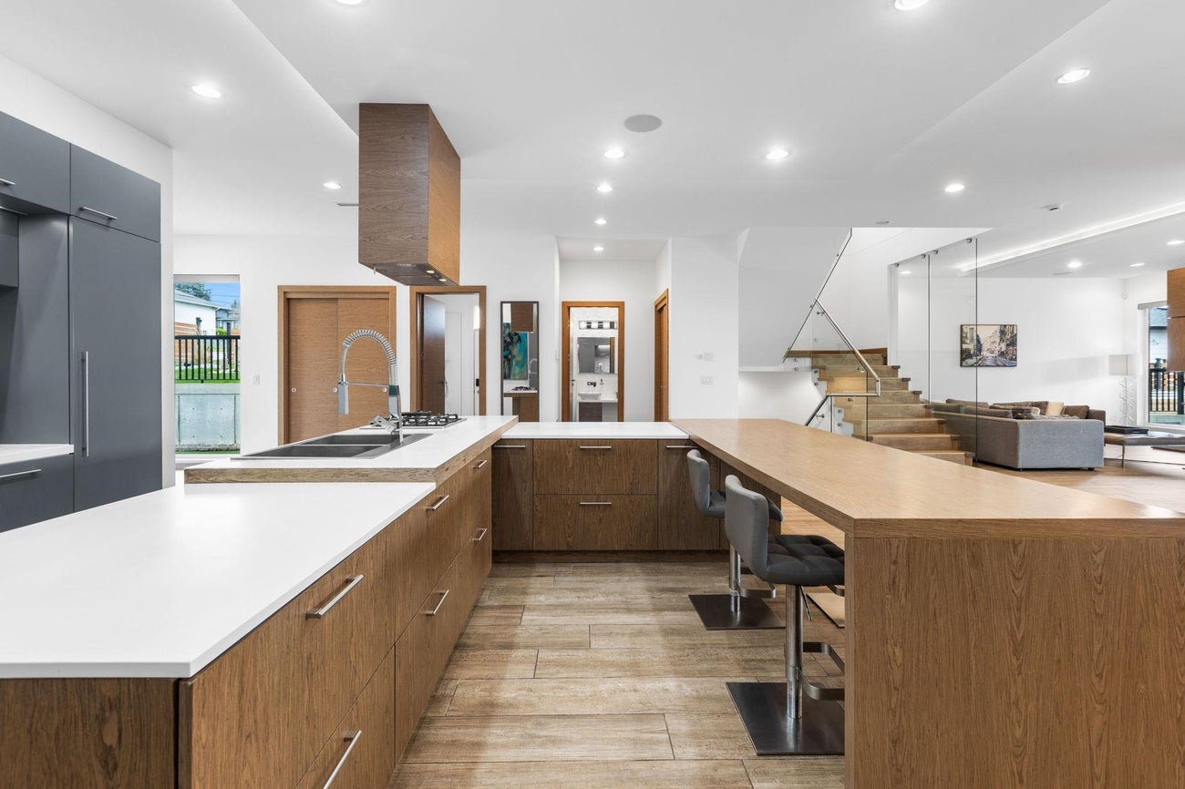 2150 Kugler Avenue - Central Coquitlam Single Family Residence for Sale, 6 Bedrooms (R3095734)# - 12