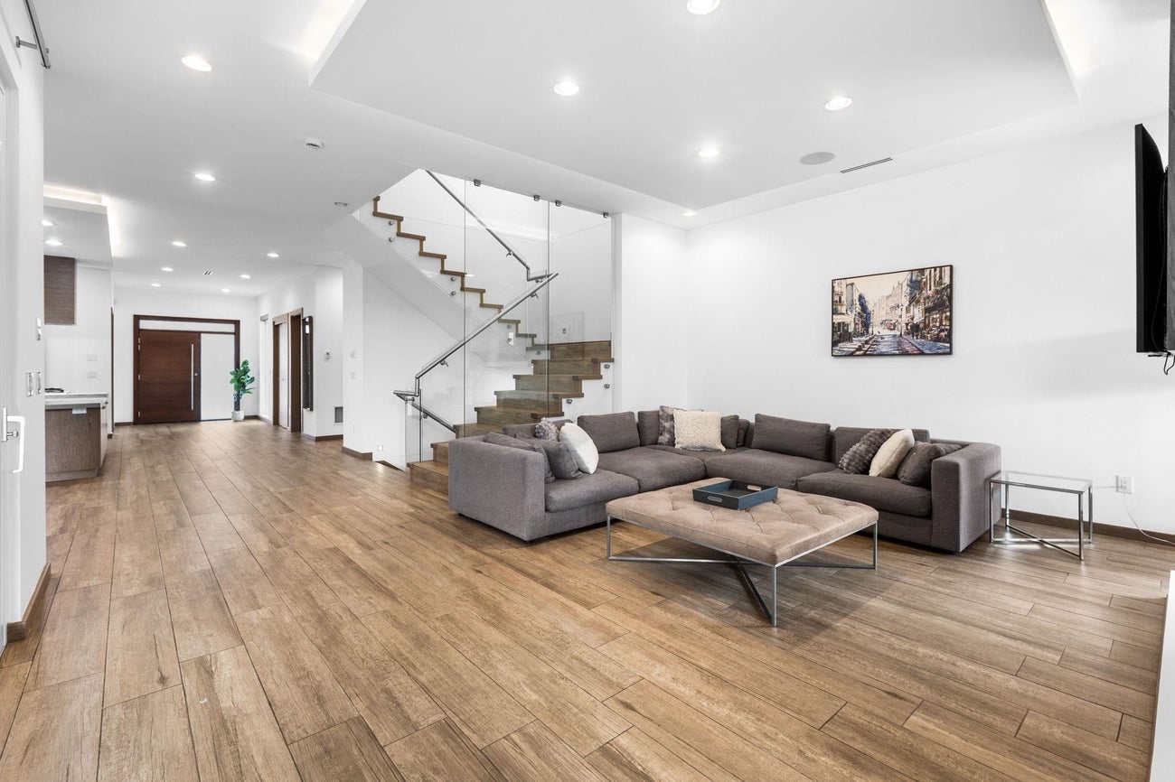 2150 Kugler Avenue - Central Coquitlam single-family-residence for Sale, 6 Bedrooms (R3095734)# - 7