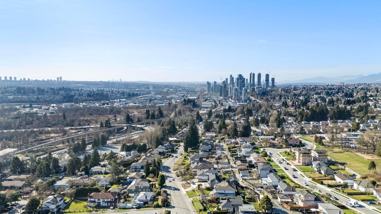 7028 Broadway - Montecito Single Family Residence for Sale, 5 Bedrooms (R3095829)# - 33 7028 Broadway - Montecito Single Family Residence for Sale, 5 Bedrooms (R3095829)# - 33