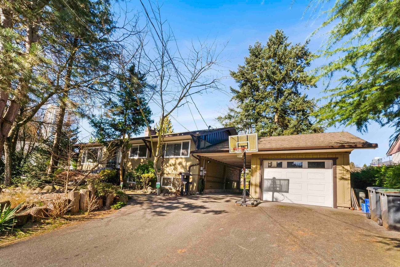 521 Brookmere Avenue - Coquitlam West Single Family Residence for Sale, 5 Bedrooms (R3097578)# - 2